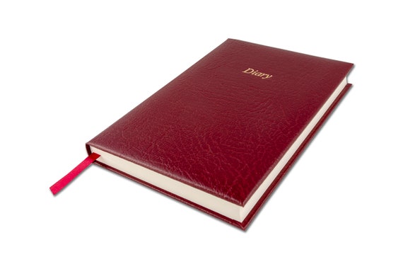 Any Year Diary A5 Journal Book , Daily Diary, Page to Day Real Leather 