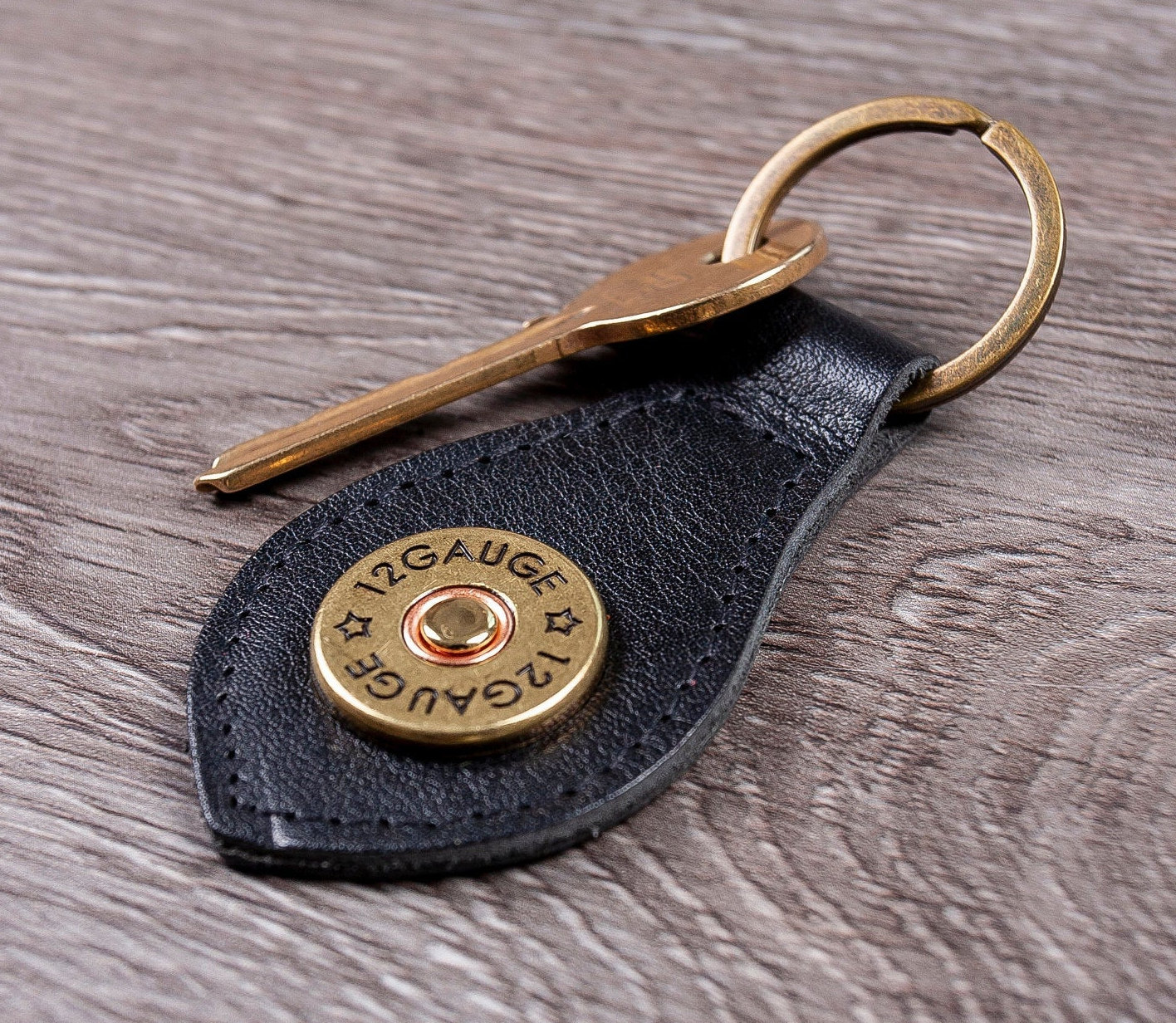 Vente de Porte clef cuir exotique pour la chasse