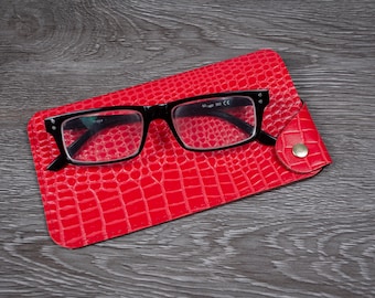 Croc Print Leather Glasses Case: Soft Sunglasses Pouch