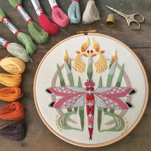 Crewel kit A Halcyon Day, Crewel Embroidery Kit A Halcyon Day, Crewel work Kit Dragonfly, Crewelwork Embroidery Kit A Halcyon Day