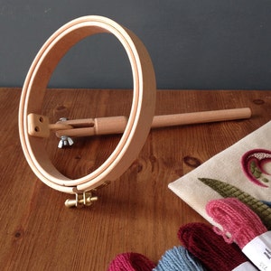 Wood Cross Stitch Stand 10 13 25cm 32cm Needlework Adjustable Embroidery  Hoops Holder Scroll Frame Tapestry 