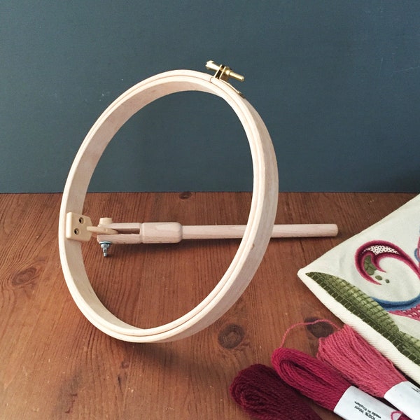 Embroidery 8inch, 20cm, hoops with stalk to work with seat frame by elbesee