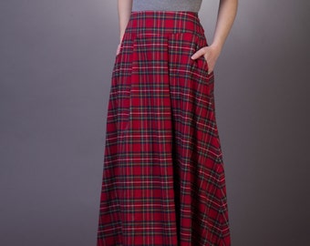 Red plaid skirt with pockets. Long tartan skirt women. Christmas outfit women floor length