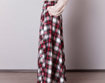 Falda de vuelo de cuadros blancos con Falda larga de