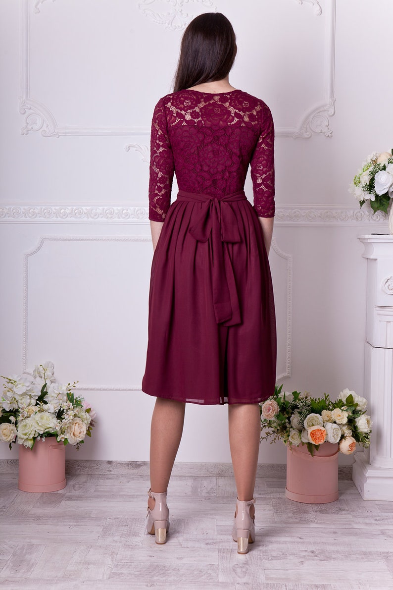 Short burgundy dress with sleeves. Bridesmaid lace dress knee length. Burgundy cocktail dress. Western wedding image 5