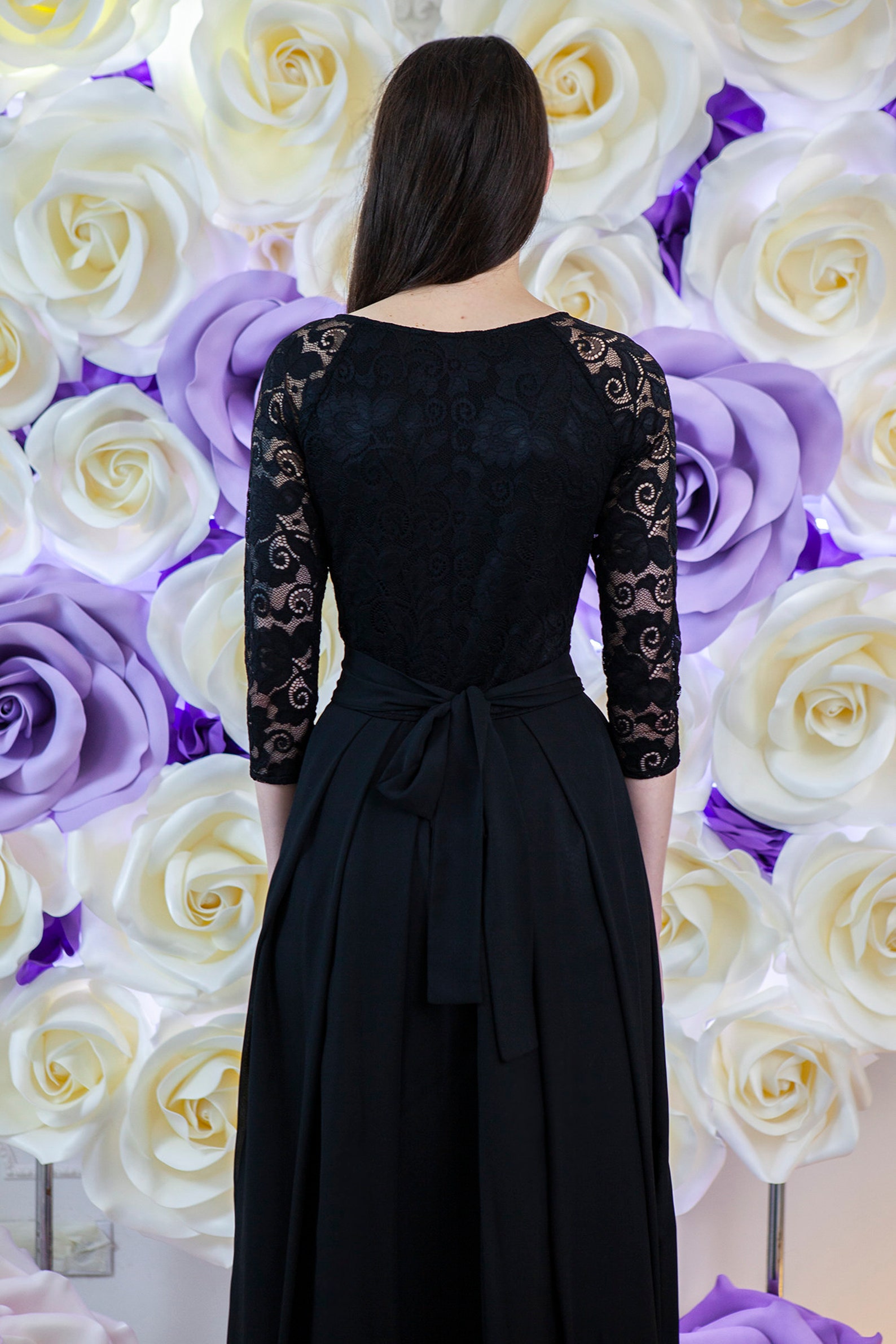 Vestidos sencillos de dama de honor con tirantes finos Negro Tallas Grandes