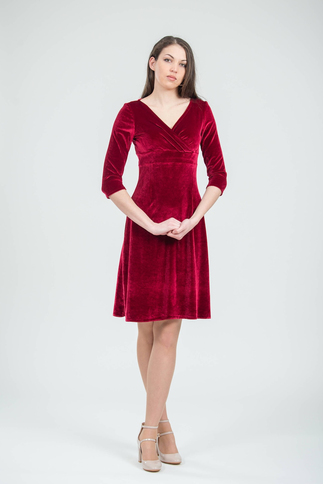 Vestido de terciopelo burdeos hasta la rodilla Vestido de noche de