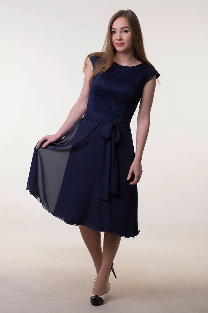 Short Lace Bridesmaid Dresses