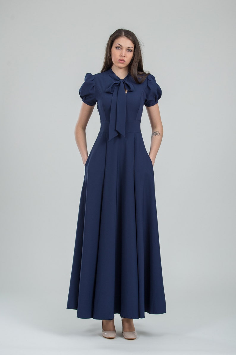 Navy blue mother daughter matching dresses. Chic mommy and me outfits with bow and pockets. Family look formal clothing image 5