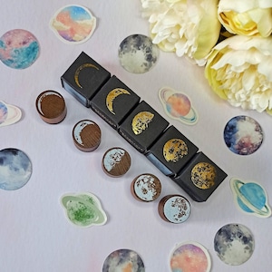 Individueller Bullet Journal Stempel Mondphase aus Holz