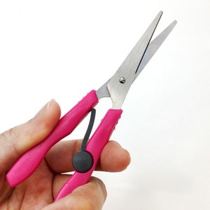 Lightweight Foldable Smart Scissors with Point Protector