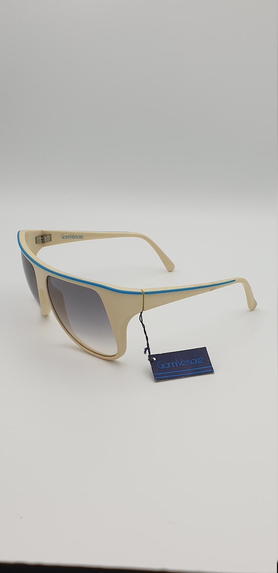 Gianni Versace Vintage sunglasses '90 old stock - image 3