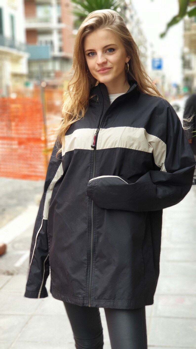 multicolor windbreaker nike