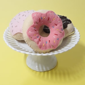 Felt Donut Sewing Pattern and instructions PDF download
