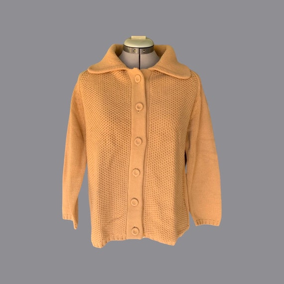 Vintage 1960s knit cardigan - image 1