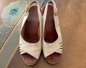 1970s Famolare made in Italy wedges wave gum sole size 5