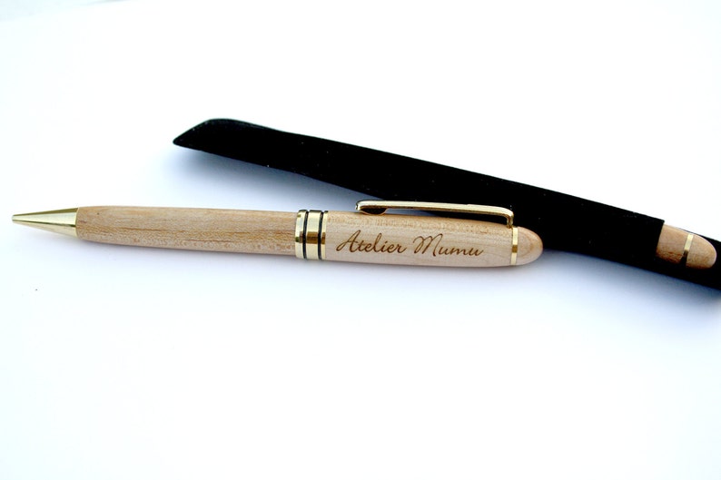 Personalized pen, unique birthday wedding guests gift, custom original present, name, initials, date engraved by laser, with velvet pocket image 6