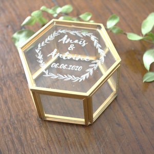 Custom glass and metal wedding ring box, cottage style, hexagon carrier alliance in glass personalized with your text, names and date image 7