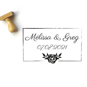 Tampon personnalisé mariage rose, mariage thème chic et champêtre, pour personnalisation d'enveloppes et faire-parts, fabriqué en France