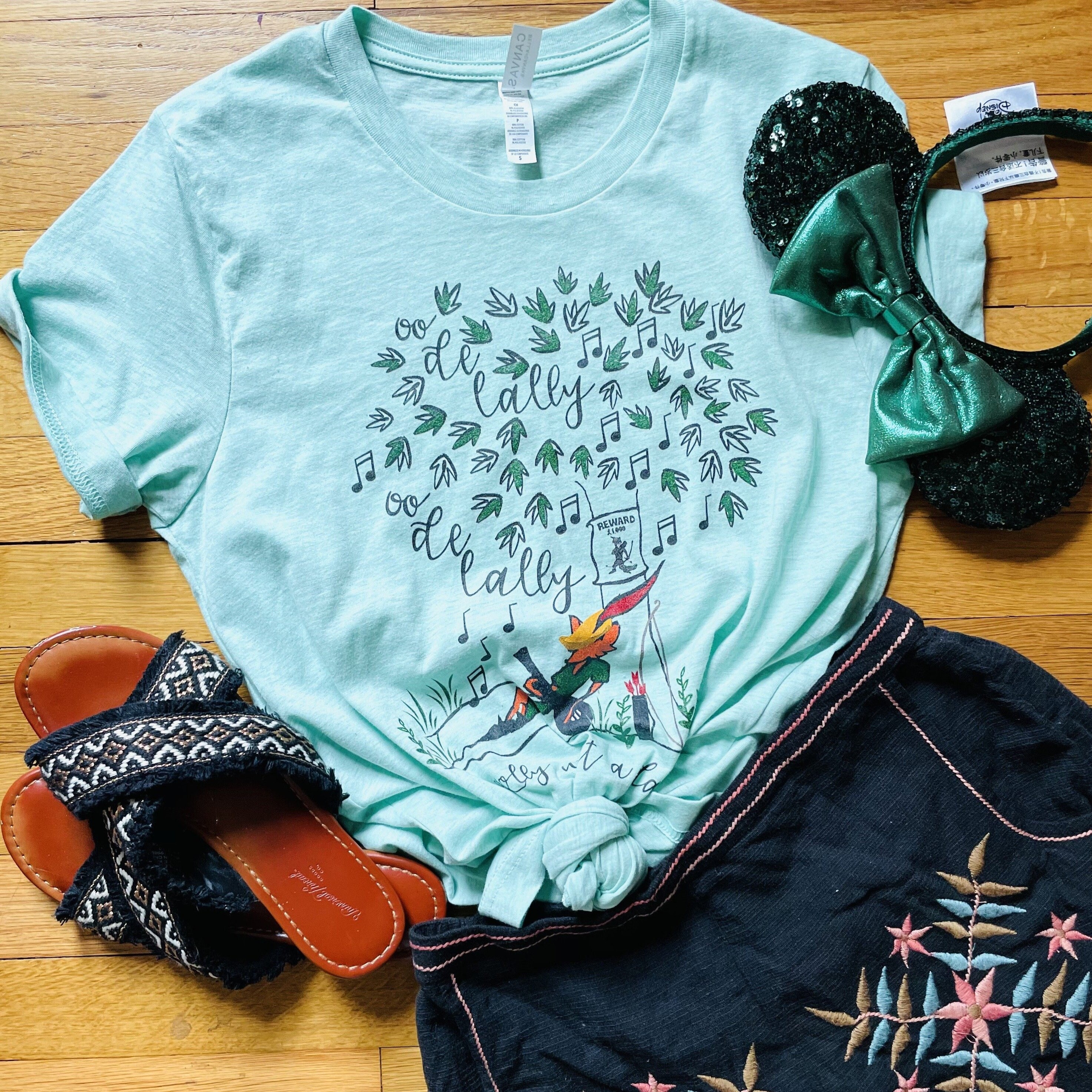 Robin Hood Disney T-shirt Oo De Lally 