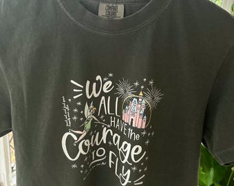 Magic Kingdom Comfort Colors Crop Feuerwerk Happily Ever After Mut zu fliegen Disney Schloss Frauen schwergewichts-boxy tee