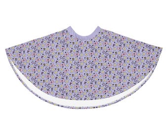 Falda patinadora Daisy Duck: conjunto primaveral con flores y gafas de sol