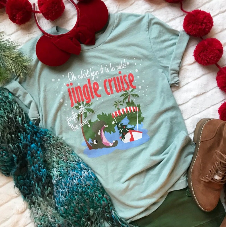 Jingle Cruise Hippo T-Shirt Disney Christmas Jungle Cruise Christmas T-Shirt 画像 1