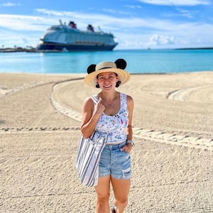 Disney Cruise Line Sketch DCL crop-top Disney-shirt