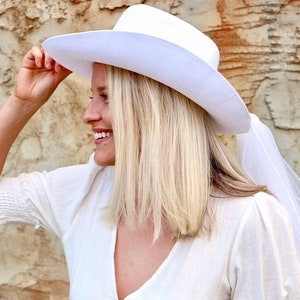 White cowboy hat to decorate Clearance