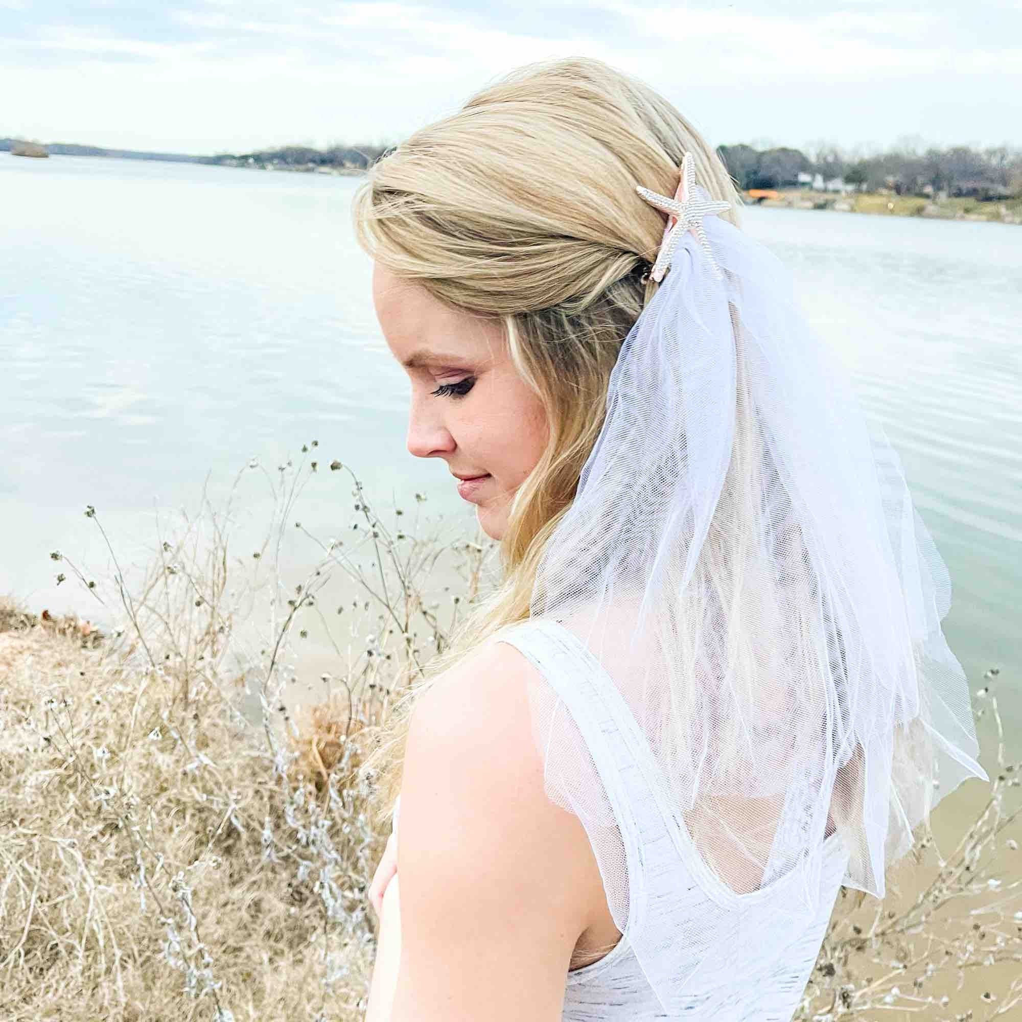 Starfish Veil | Gold Rhinestone Starfish with Hair Clip | Beach Bride Veil | Tropical, Beach Bachelorette Party Gifts, Decorations