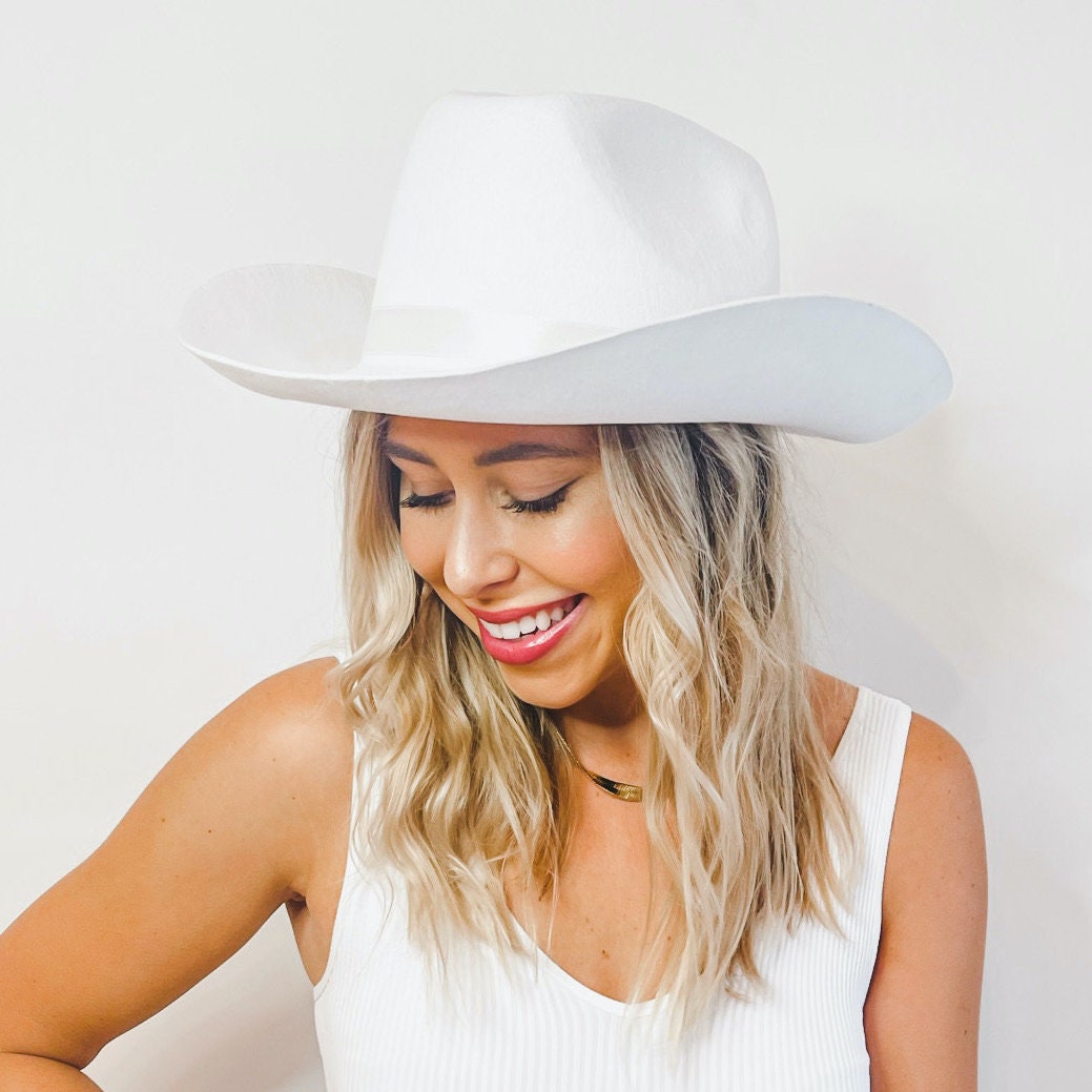 Cowboy Hat Veil for Bride Country 