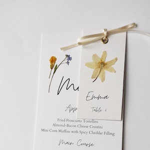 Gedruckte Hochzeitskarte, Menükarte, Tischkarte, Tischdeko, Natur inspiriertes Dekor. Handgefertigt.