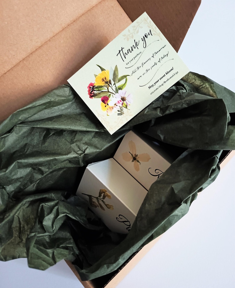 Personalized Wedding Place Cards: Real Pressed Wildflowers, Botanical Decor image 12