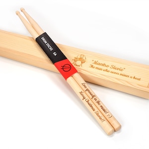 Personalisierte benutzerdefinierte Drumsticks optionale Geschenkbox 5A Größe Design ein wirklich einzigartiges Geschenk Laser graviert Bild 1