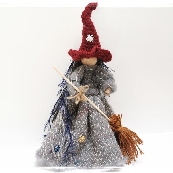 Kitchen WITCH Doll, Felt Wooden Witch Figurine, Crone witch spider, Spirit Doll, Good luck doll, Witch Doll, Witch on Broom, Wicked Witch