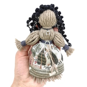 Poppet Kitchen witch Doll, Fairy Witch Poppet, Car Ornament, Pocket Poppet Figurine, Voodoo Magic Soft Doll Altar Decor New Home Gift Spirit