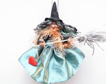 Forest Fairy Witch Figurine, Kitchen Witch Doll, Green Hanging Witch Doll Broom Heart, Christmas Witch New Home Gift, Kitchen Witch Decor
