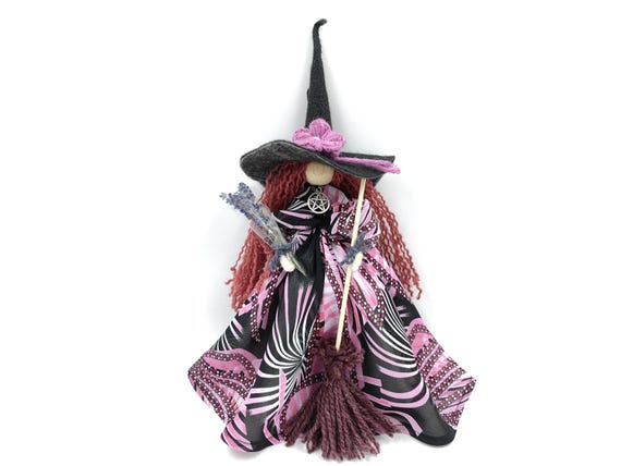 妖精の魔女の置物、キッチン魔女人形、ほうきを持つ生垣の魔女のハグ