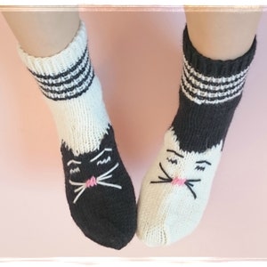 Cat SOCKS Hand knit home slippers Cat man socks Winter women socks Woolen Warm stripped knitted Funny Christmas gift Size 6 7 8 37 38 39