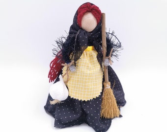 Good luck Kitchen Witch doll Garlic in hand Old Women Figurine Sorceress Hag Baba Yaga Hanging Fairy Witch Halloween decor Home Spirit Gift