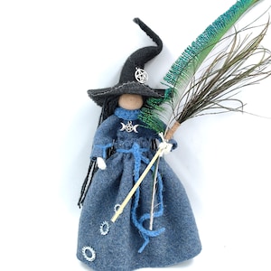 Kitchen WITCH Doll, Felt Wooden Witch Figurine, Star Moon Spirit Doll, Good luck Blessed Be witch, New Home Gift, Halloween witch ornament