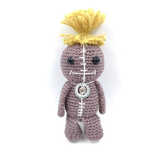 Voodoo Poppet Doll Handmade, Creepy Cute voodoo Doll, crochet Amigurumi Poppet Gift, Gothic Emotional Support Gift, Spooky gift Christmas