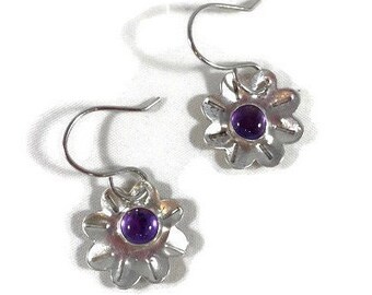 E384 Silver and Amethyst Flower Earrings