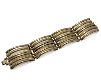 1940s Gold Tone Linear Design Vintage Cuff Bracelet