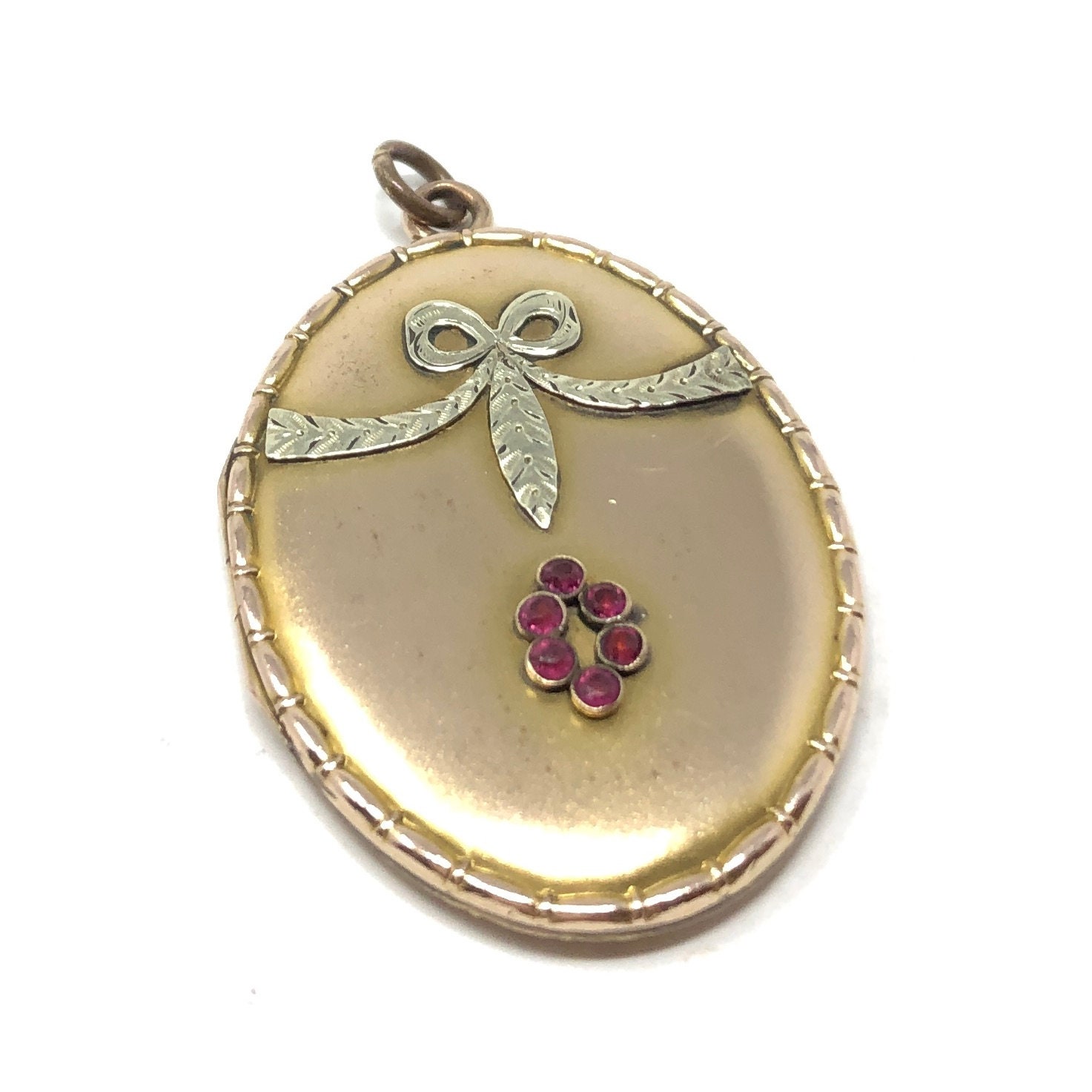 Art Nouveau Antique Russian Heart Shaped Sliding Locket For Sale