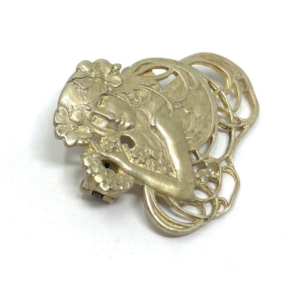 アンティーク　フランス 1900前後　シルバー　ブローチ　女性　アールヌーボー アンティーク フランス 1900前後 シルバー ブローチ 女性 アール