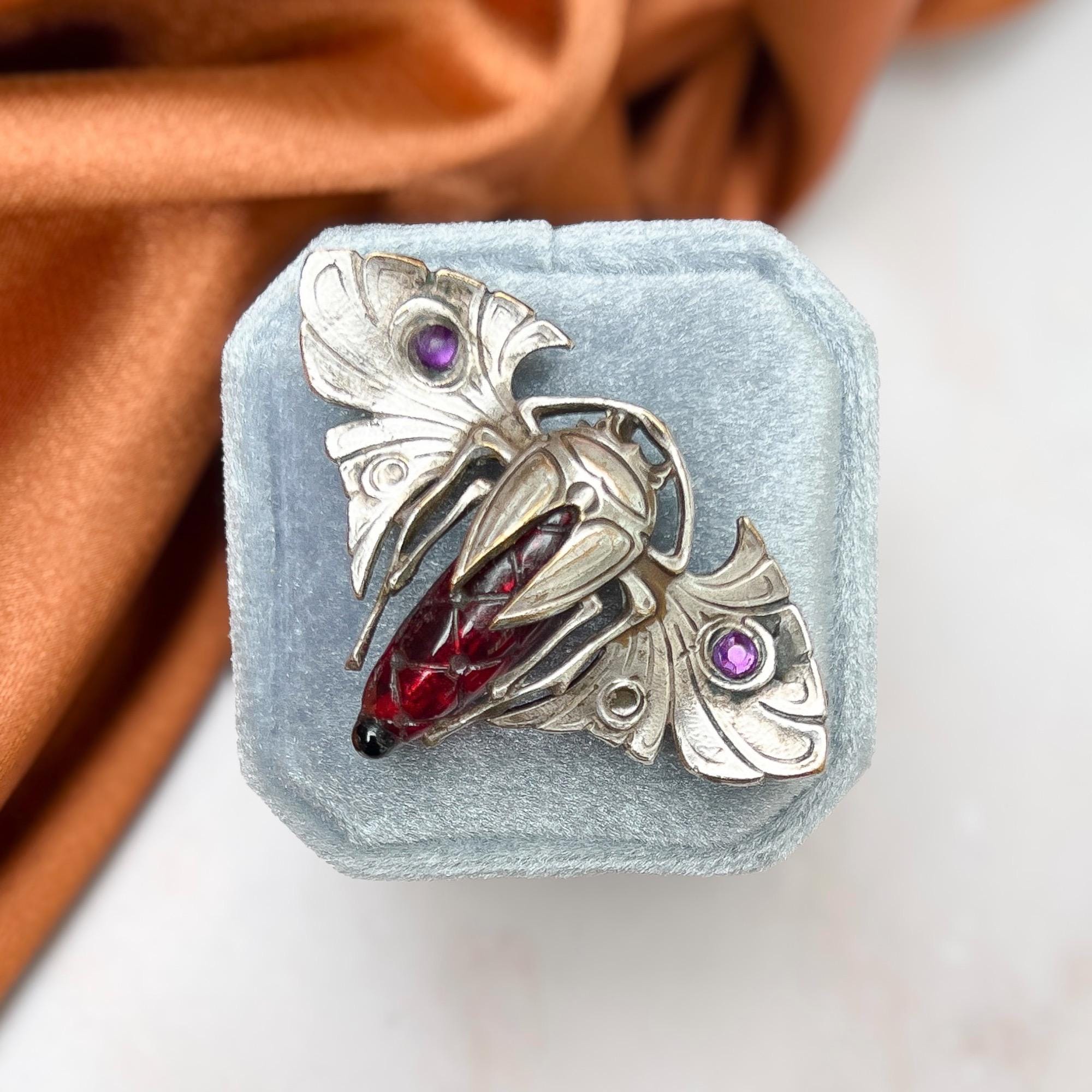 アンティークリバイバル ブローチ 【希少】 アールヌーボー 動植物 ガラス