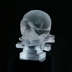 ART DECO Crystal Glass Memento Mori Skull Car Mascot Sculpture Statuette Clear Heinrich Hoffmann Czech Bohemian France Decoration