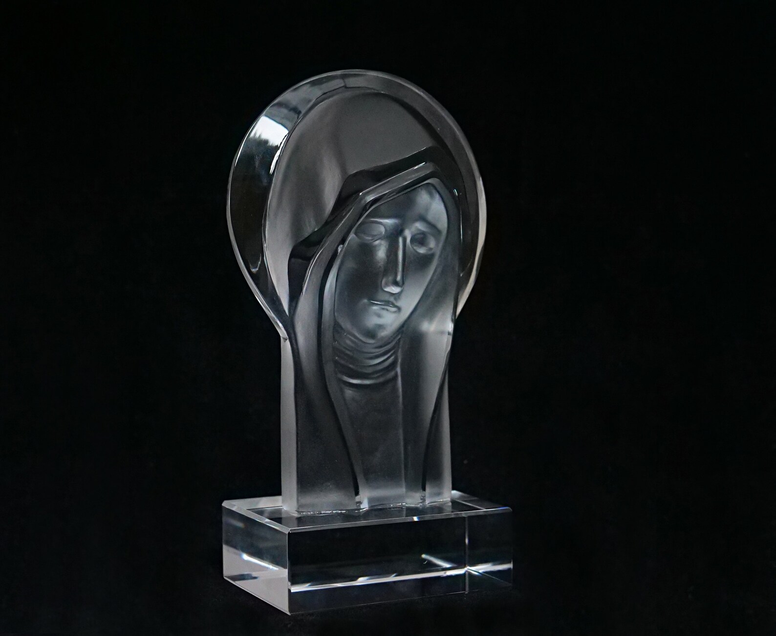 ART DECO Crystal Glass Madonna Sculpture Statuette Figurine Artur Pleva