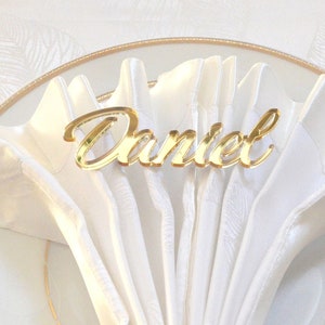 Wedding Place Cards | Custom Laser-Cut Name Tags | Acrylic Names for Elegant Table Decor